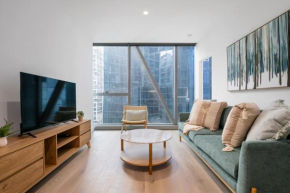 Modern 2BR Apt In Best Location with Balcony and Pool!